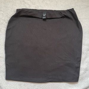 Mini black skirt from Windsor